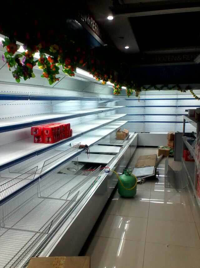 郑州华定做安装水果保鲜柜饮料冷藏柜的厂家