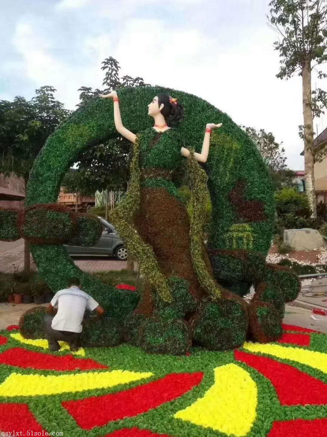 国庆主题雕塑造型 仿真绿雕主题制作