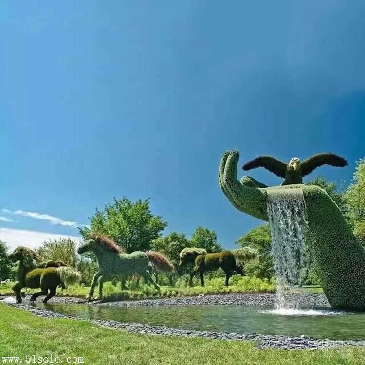 成都仿真雕塑 动画片绿雕造型