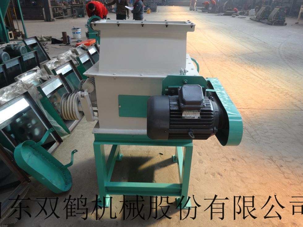 山东双鹤 对辊饲料破碎 小型颗粒破碎机