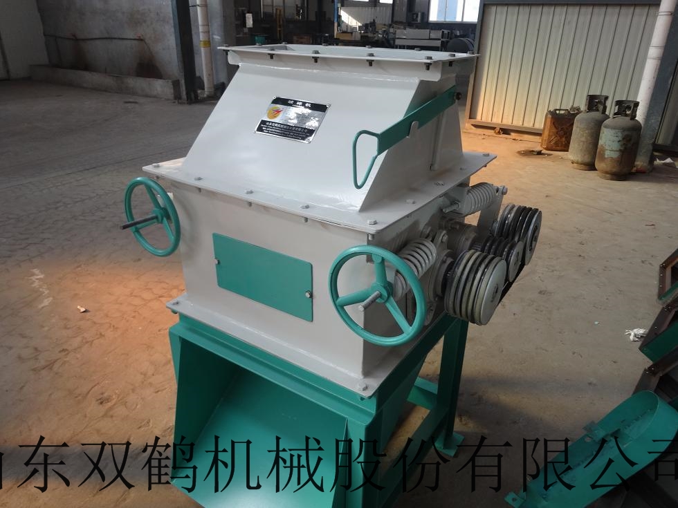 山东双鹤 对辊饲料破碎 小型颗粒破碎机