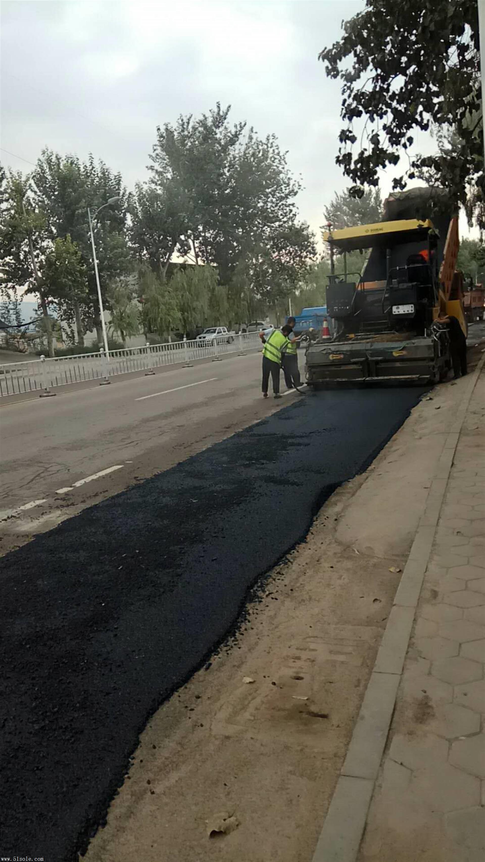 深圳沥青路面施工铺路修路深圳光明新区沥青路面工程