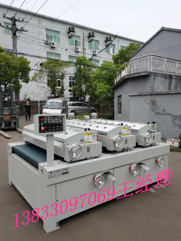 PVC护墙板uv涂装设备.护墙板uv滚涂