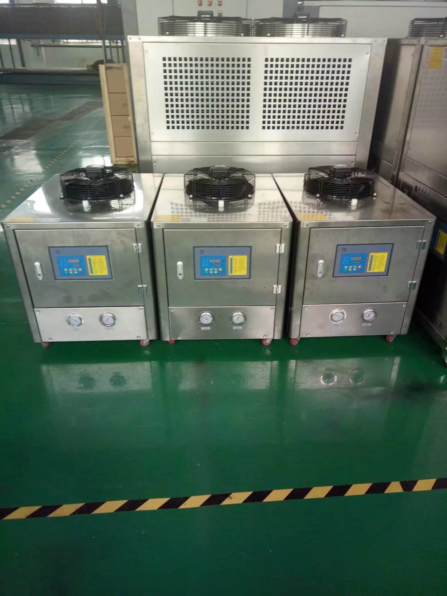 恒温工业冷水机