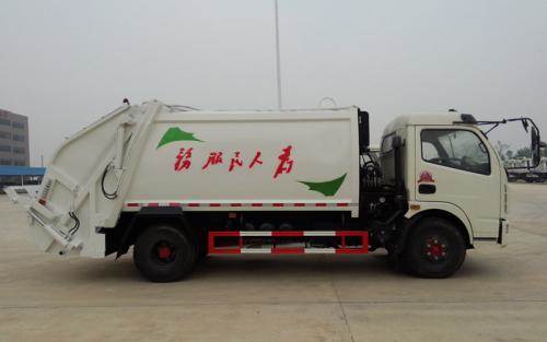 云南多利卡压缩车推荐