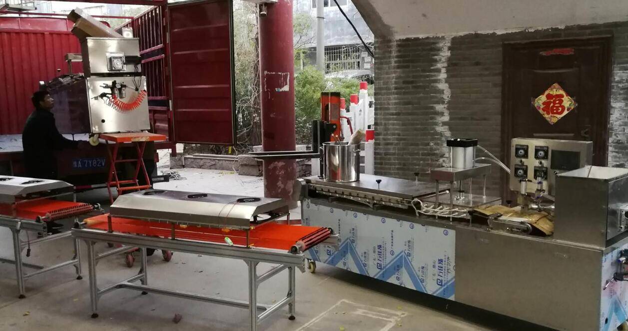 黑龙江全自动烤鸭饼机成套设备