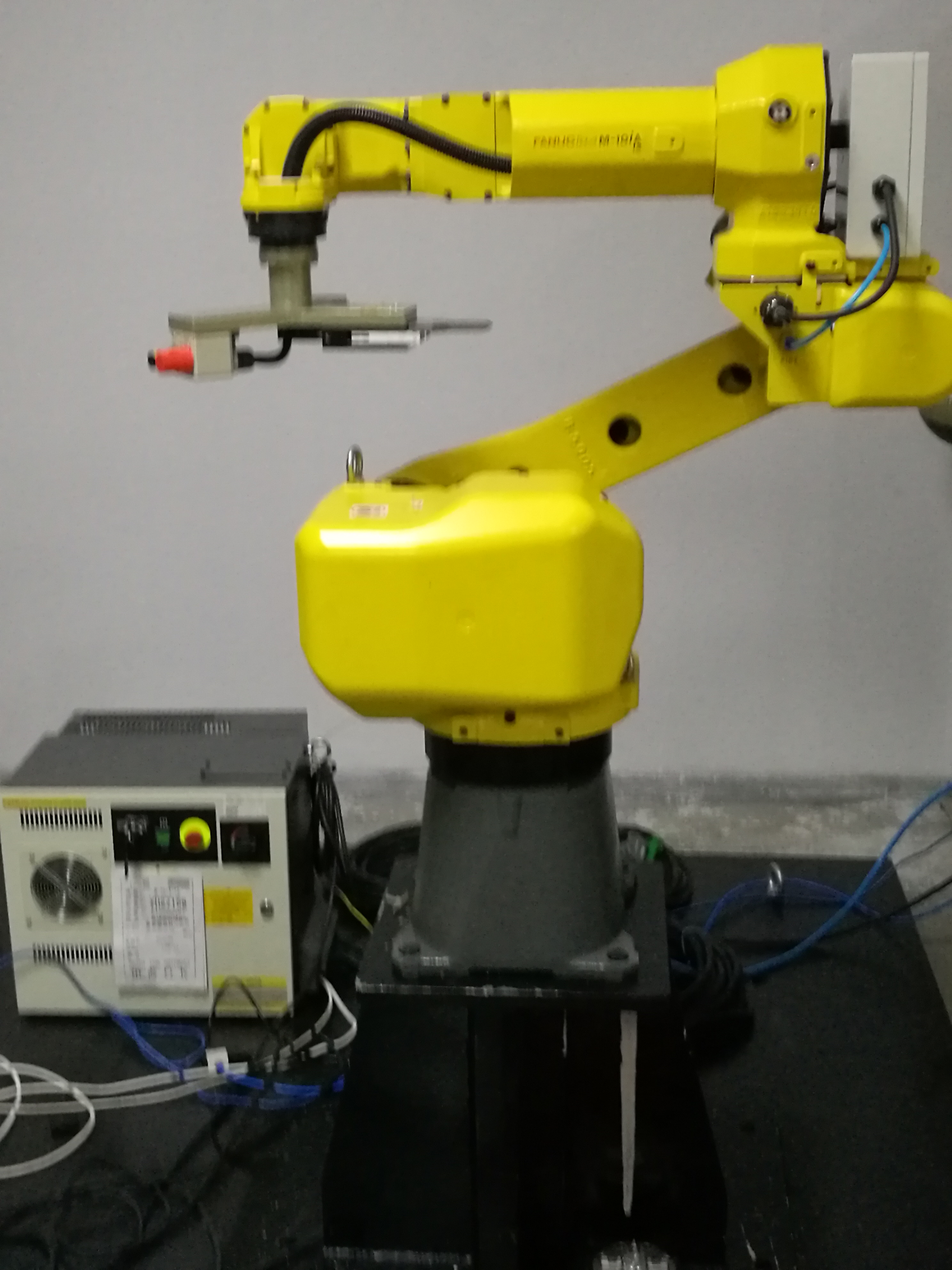 惠州机器人  惠州发那科注塑机 CNC