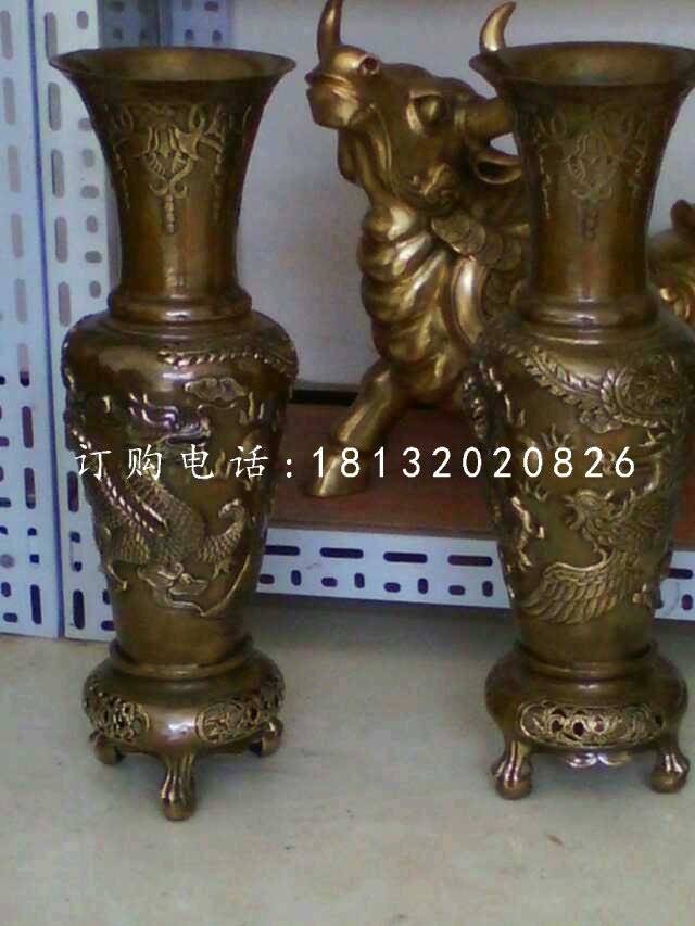 龙凤戏珠浮雕花瓶 仿古铜花瓶