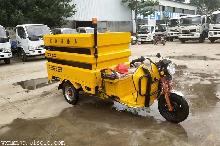 福建小型洒水车5吨价格-道路洒水车厂