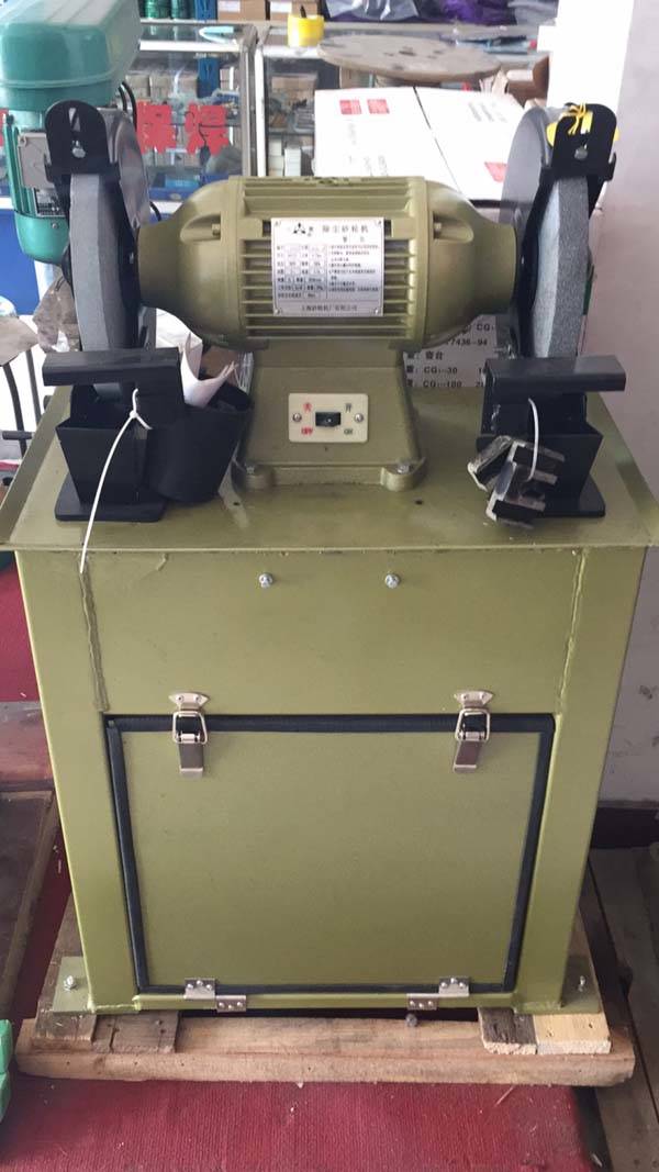 江苏三叶智能配备获得包覆式砂轮机专利大大提高打磨作业的安全性