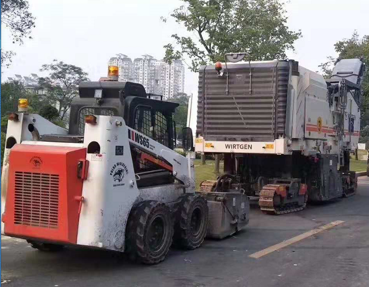 港口前置清扫器