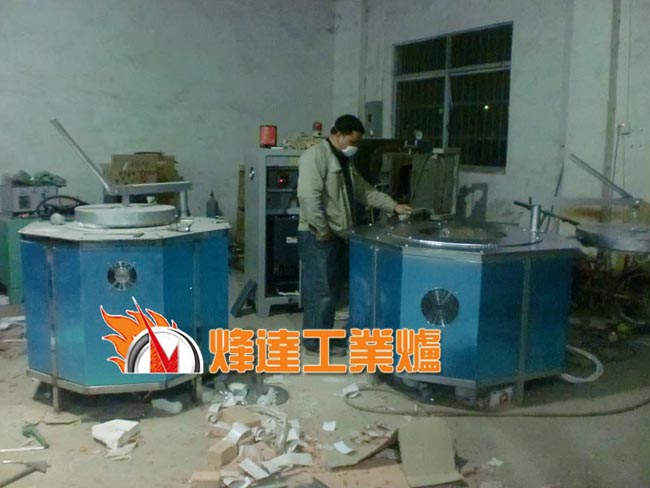 熔铝炉