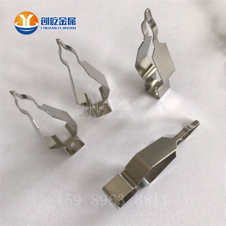 不锈钢弹片定做 铁条带孔固定 喷涂线夹具