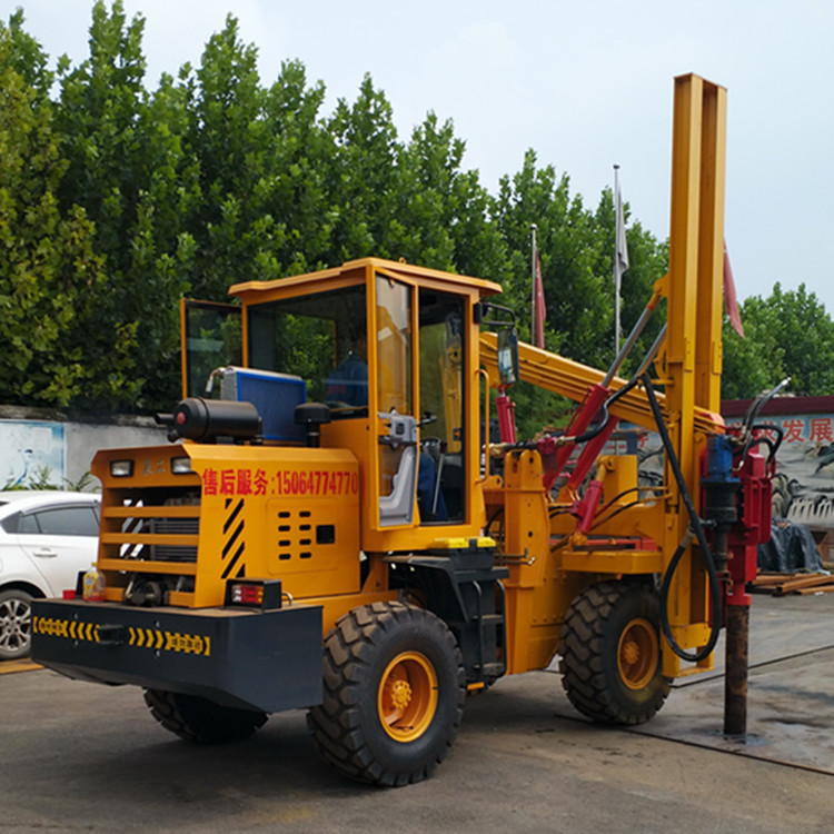 公路防撞装载机护栏打桩机用途质量和参数
