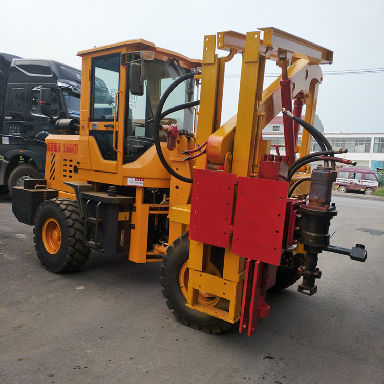 公路防撞装载机护栏打桩机用途质量和参数