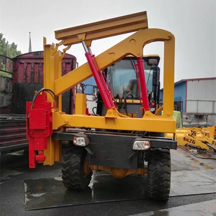 公路波形护栏施工打桩机 液压护栏打桩机