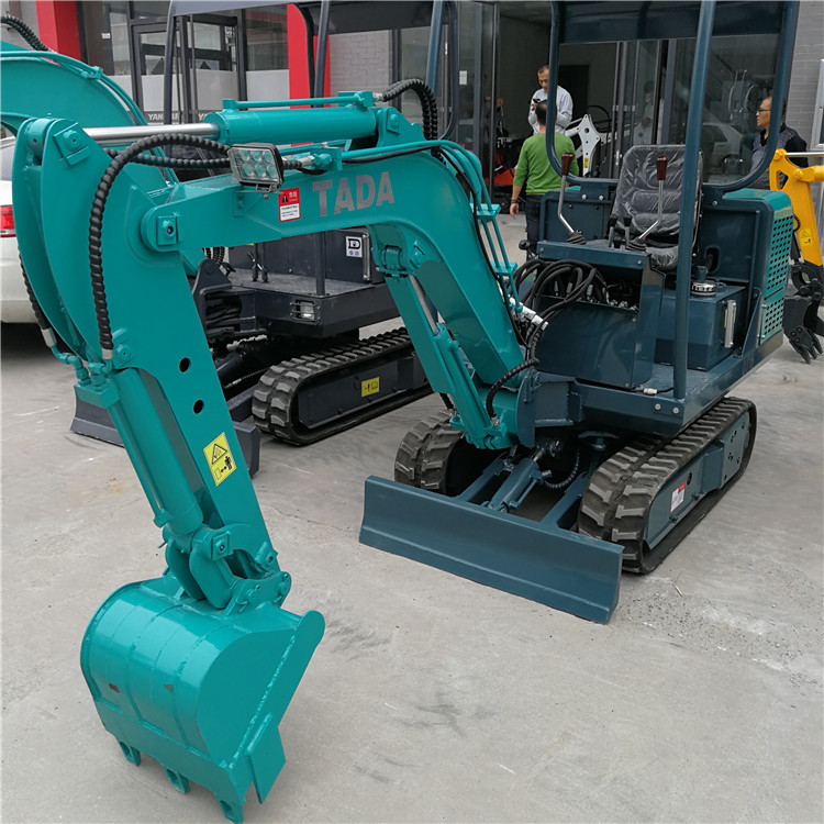小型挖掘机厂家直销 全新农用果园微型挖掘
