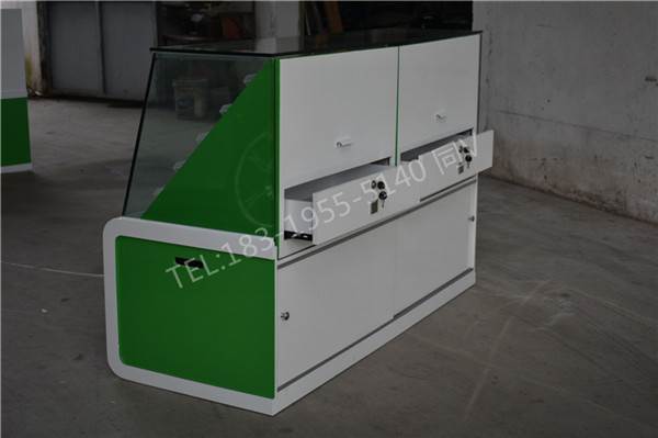 四川巴中酒展示柜便利店烟柜一台多少钱