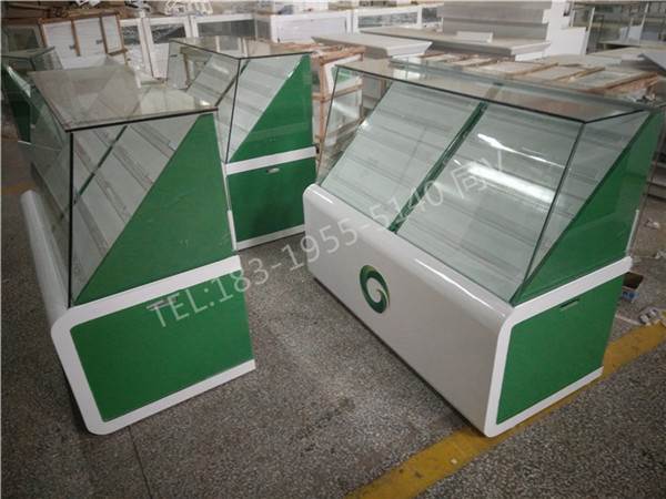 好看的酒柜图片广东深圳白酒展柜效果图客户返图