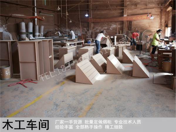 好看的酒柜图片广东深圳白酒展柜效果图客户返图