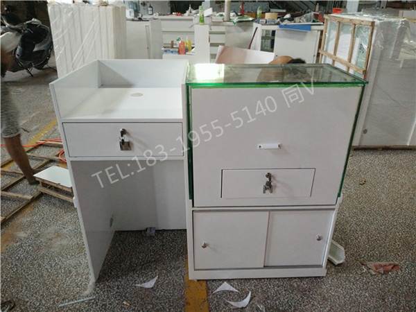 广西来宾士多店烟展示柜烟展示柜厂家