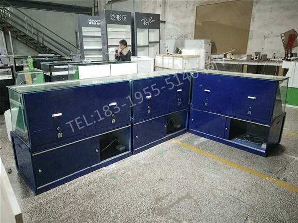 四川巴中酒展示柜便利店烟柜一台多少钱