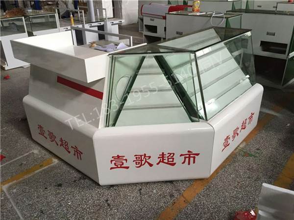 宁夏固原样品酒架烟玻璃柜批发价格