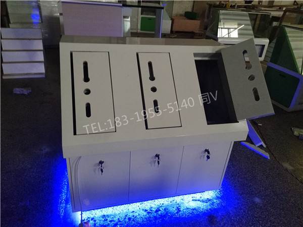 广安采购商家惠氏AOC智能门锁展示台