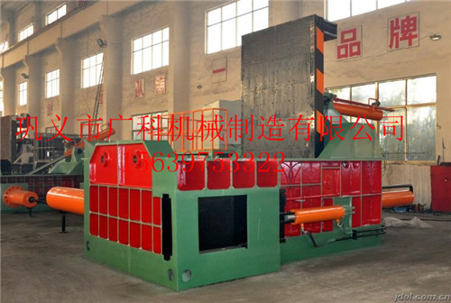 广科废钢压块机部件构成的有利工具