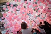 气球雨气球瀑布 告白气球 商场开业气球下落互动