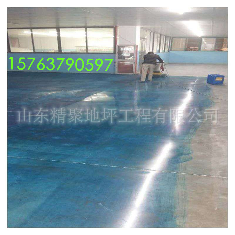 使用精聚固化地坪满足系统需求