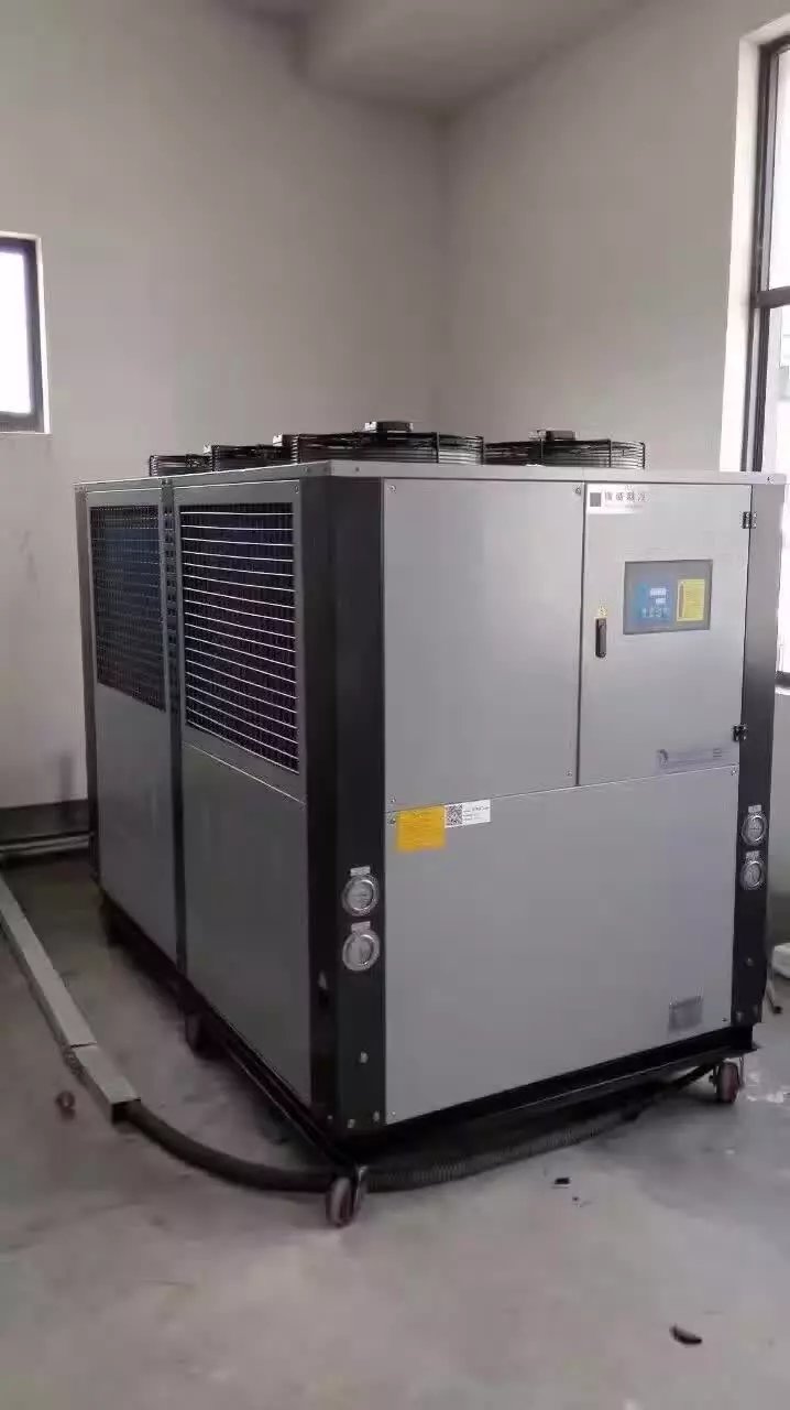 环保冷水机