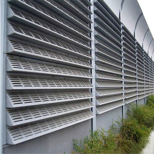 铁板隔音墙 城际隔音墙常采用的规格材质