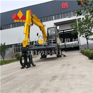 全新抓草机抓木机多功能农用抓具多功能皮轮