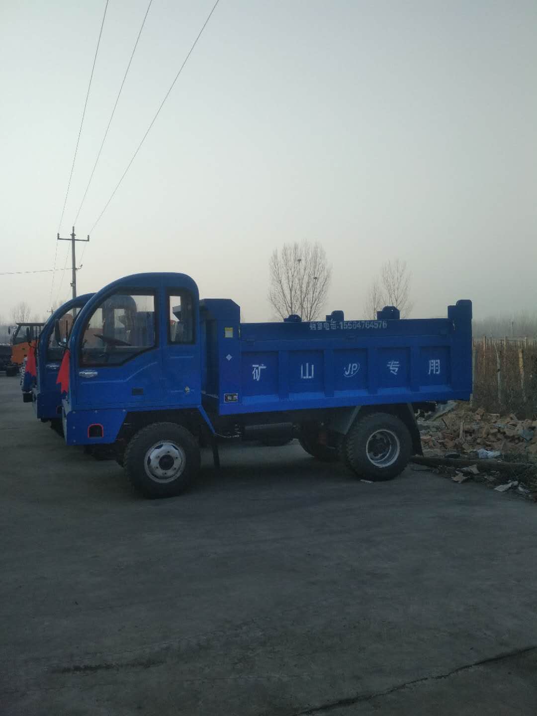 安徽四不像农用工程车，拉土拖拉机厂家