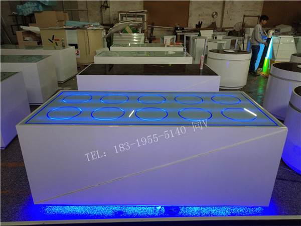 梅州梅江哪里有专业制作锁柜台的厂家安尔法好汉安全的智能锁