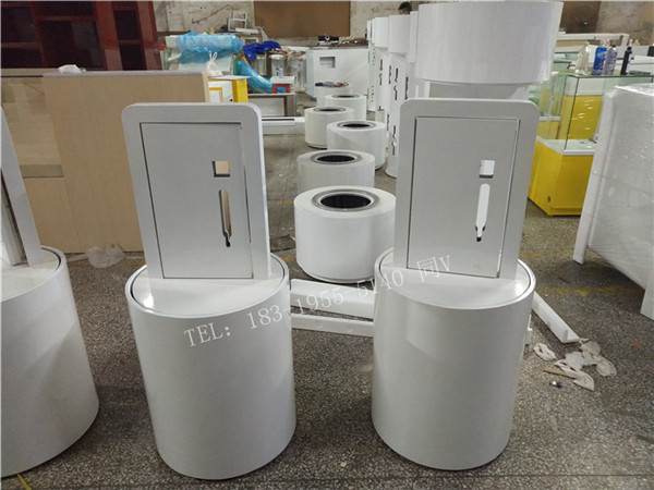 宁德霞浦哪里有定做新款展示柜的厂家保罗奔浪指纹锁架展示架