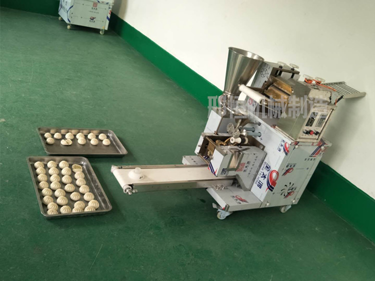 全自动仿手工包子机食品机械中的战斗机