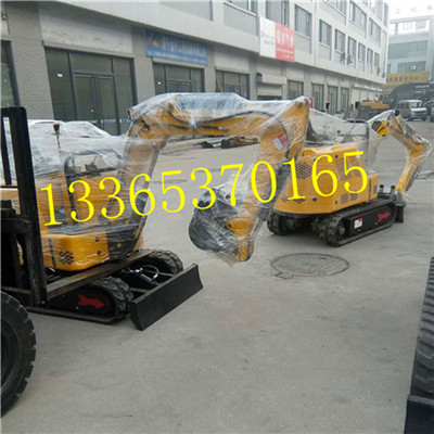万斯特长期供应小型挖掘机挖土机优点