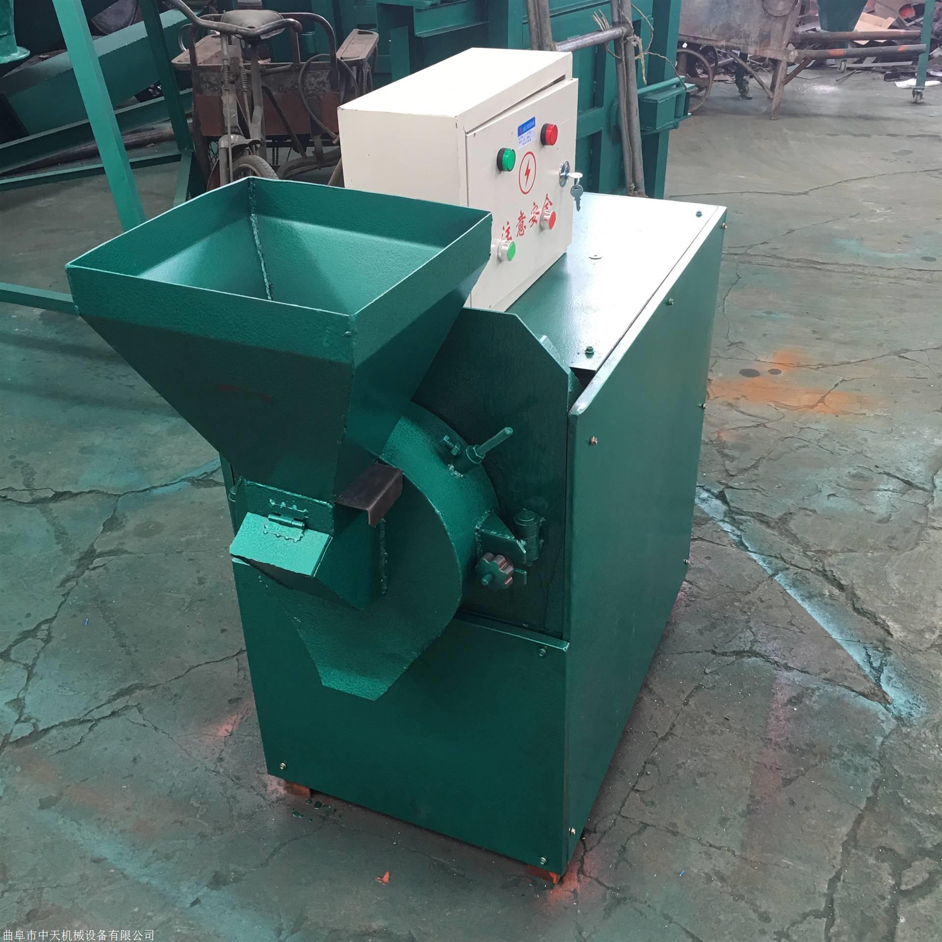 秸秆颗粒机型号  颗粒饲料机组供应商 陕西秸秆饲料颗粒成型机