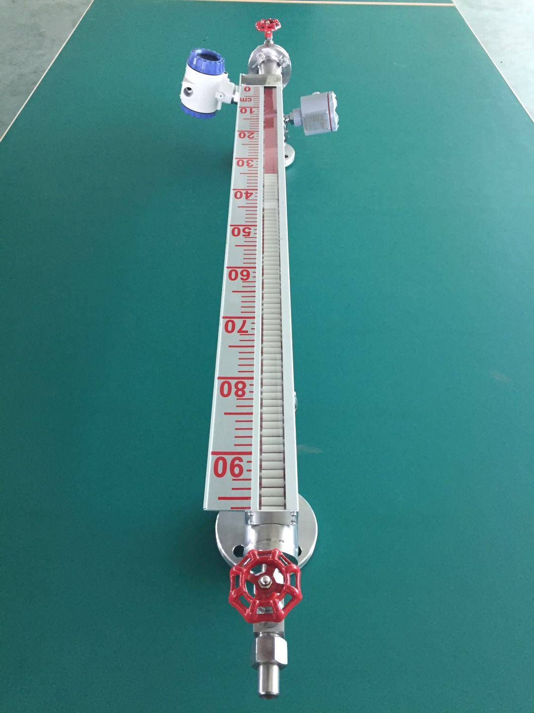 磁翻板液位计