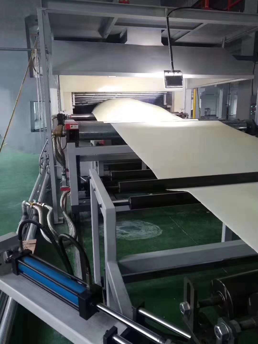苏州金纬XPE，IXPE发泡卷材生产线