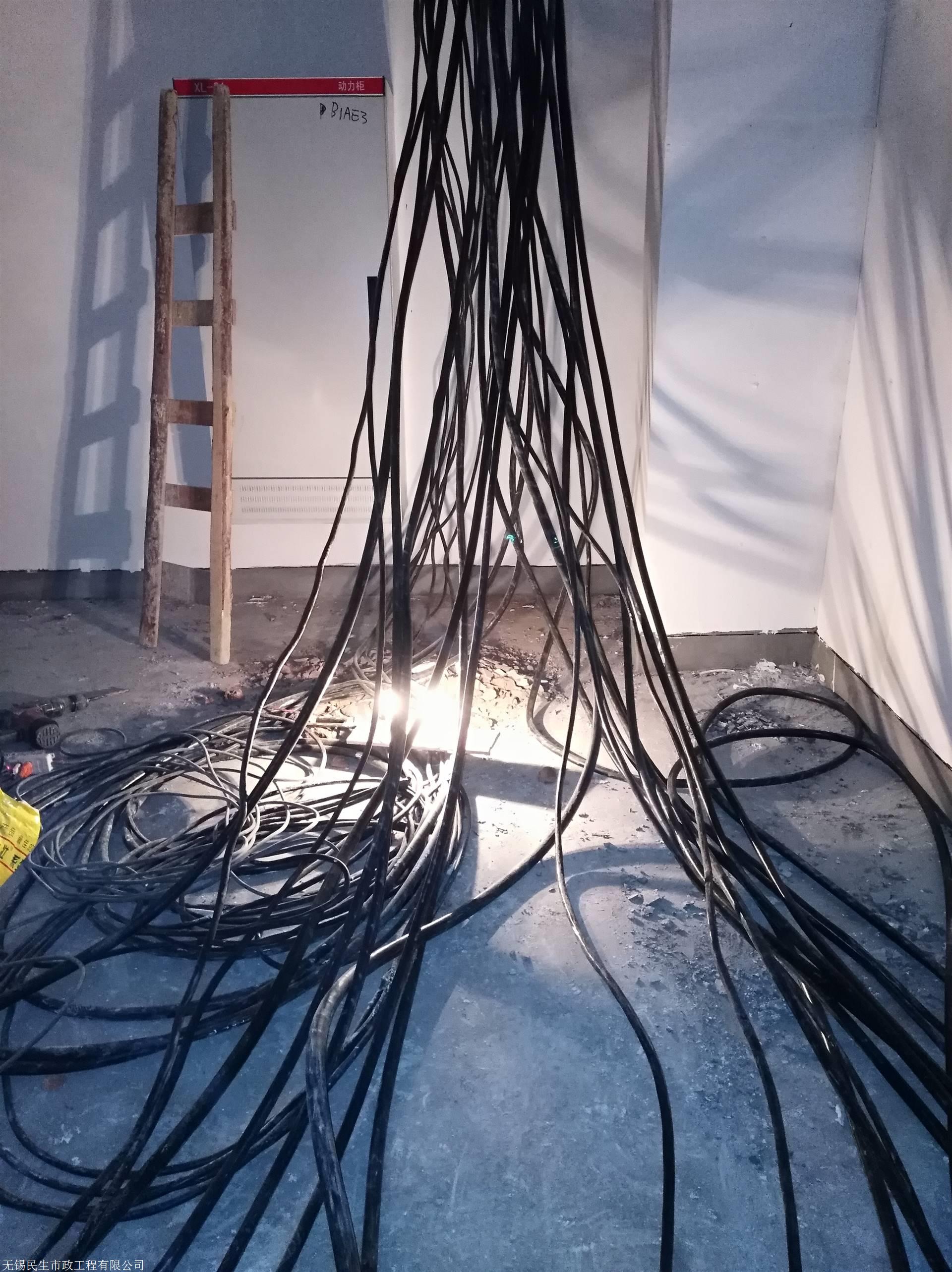 无锡市工厂布线电路维修电箱设备安装电缆铺设
