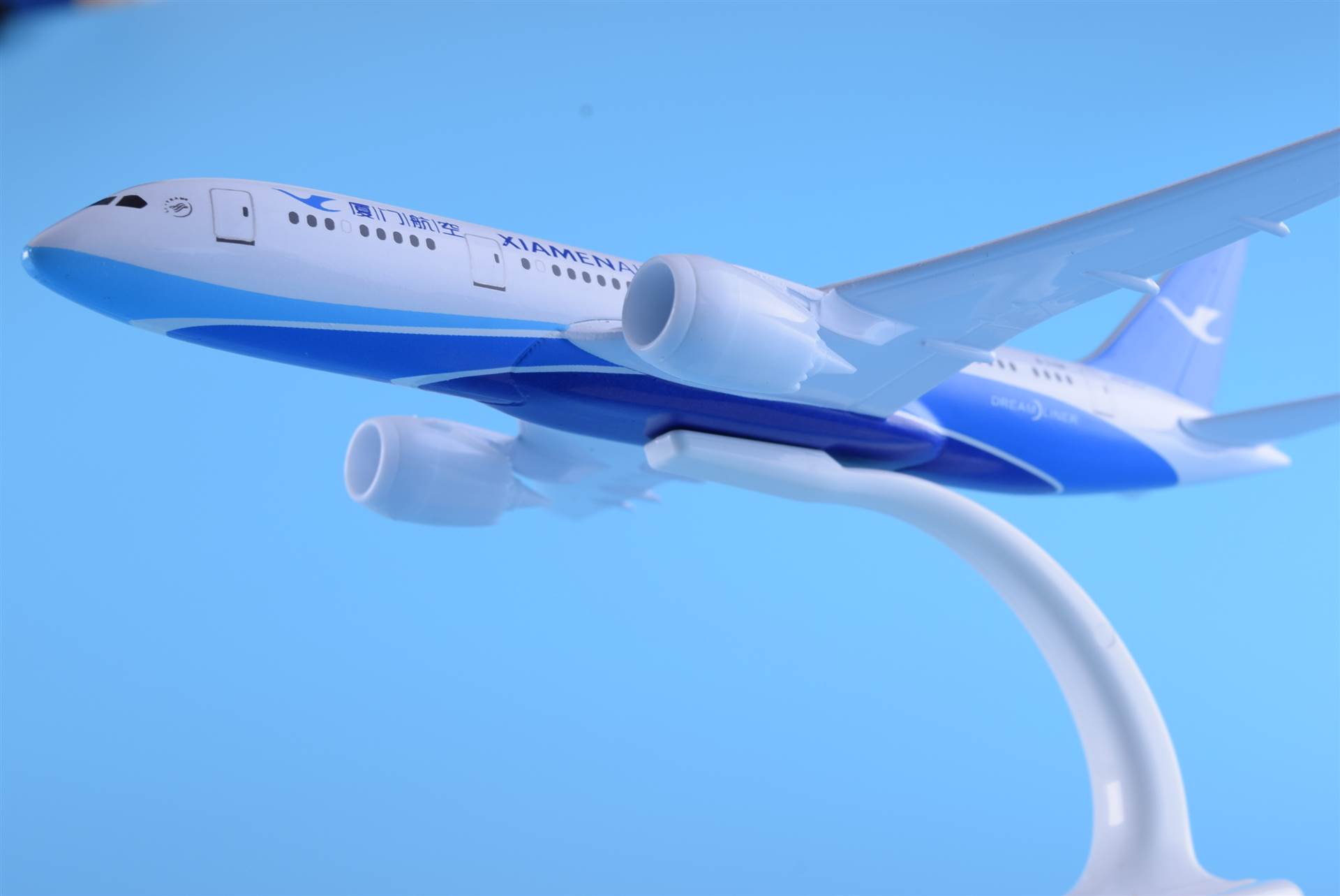 飞机模型波音787厦门航空1:300金属航空模型礼品纪念文化用品