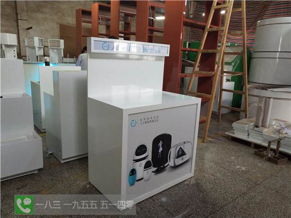 嘉定LOOCK/鹿客/门锁展架图片清楚