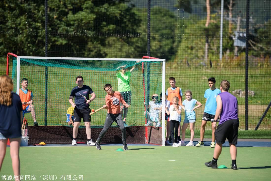 海外游学夏令营英国马术课程费用