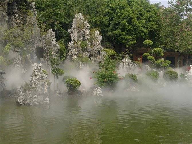 假山景观水雾降温除尘