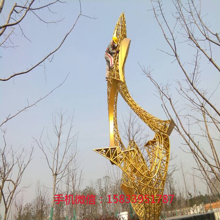不锈钢金龙鱼雕塑 镂空鱼雕塑 水景动物不锈钢雕塑
