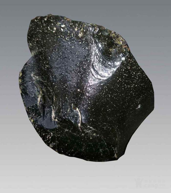 拍卖陨石前期需要费用吗哪有免鉴定陨石的私下交易陨石 玻璃陨石成交