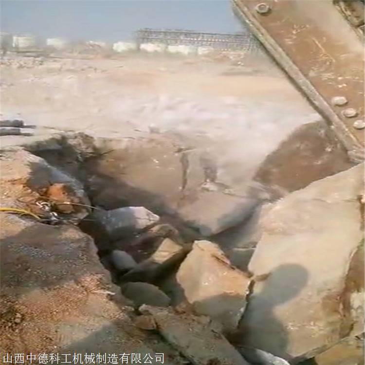 <strong>舒蘭市劈裂棒哪里買裂石器</strong>